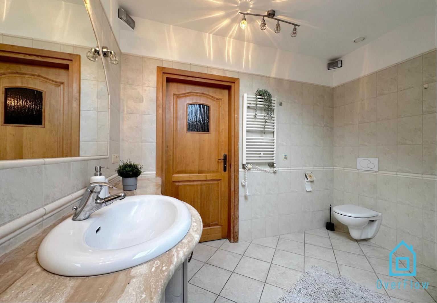 Purple Room - Charming Place, 15 Minutes To Gdansk Old Town & 5 Minutes To Seaside Buitenkant foto